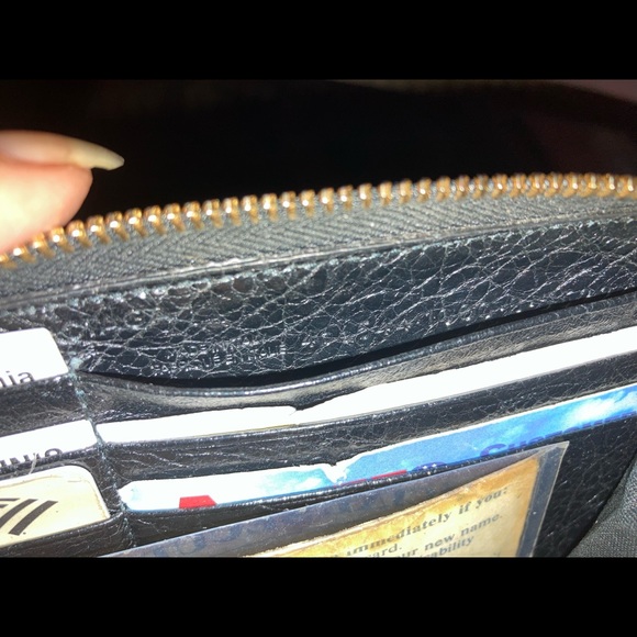 Authentic balenciaga wallet - Picture 4 of 5